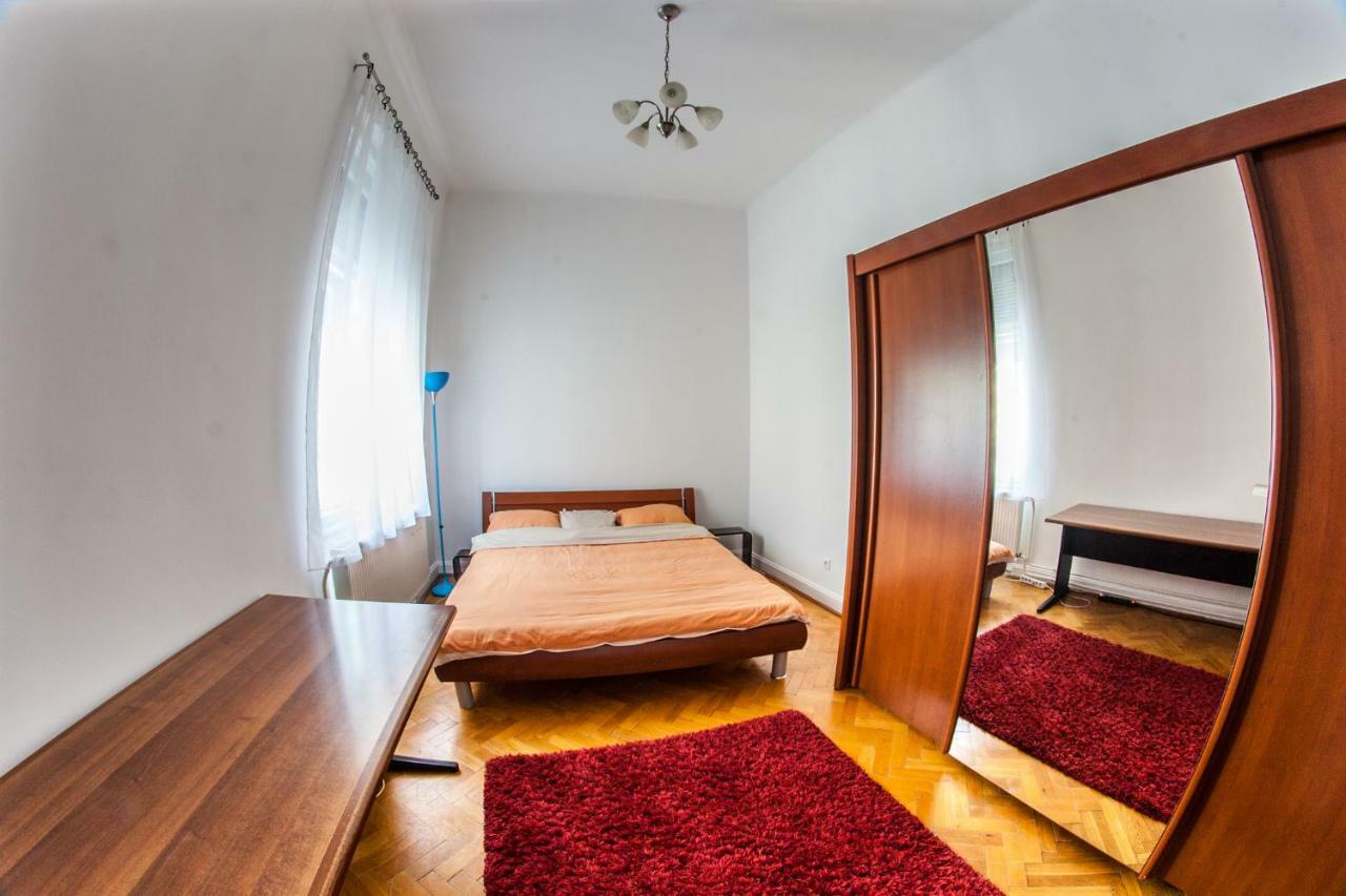 Inner City Apartment Debrecen Exterior photo