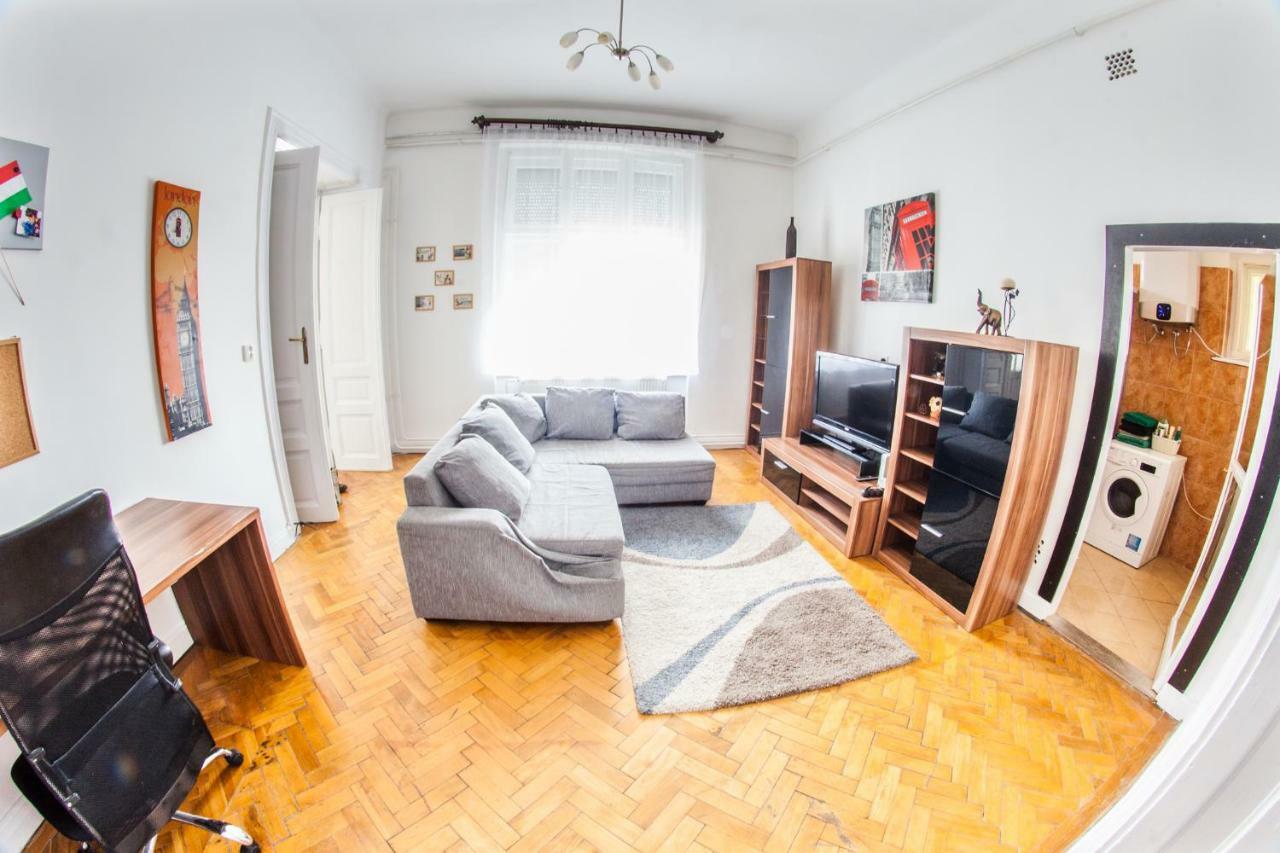 Inner City Apartment Debrecen Exterior photo